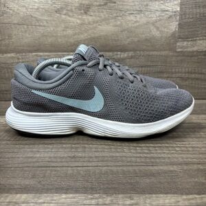 Nike Revolution 4 Gray Womens US Size 8 EUR 39 908999-004 Running Shoes